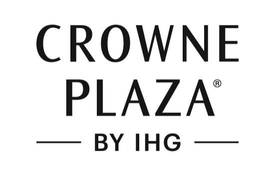 Airport: Crowne Plaza CLE Lot Background