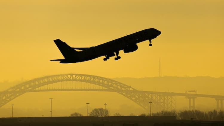 Stuck in Newark? No Sweat! Fun Things to Do on a Layover at EWR Airport